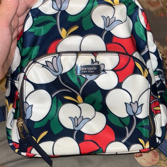 Kate Spade Women's Dawn Breezy Floral Backpack - Picture 4 of 14